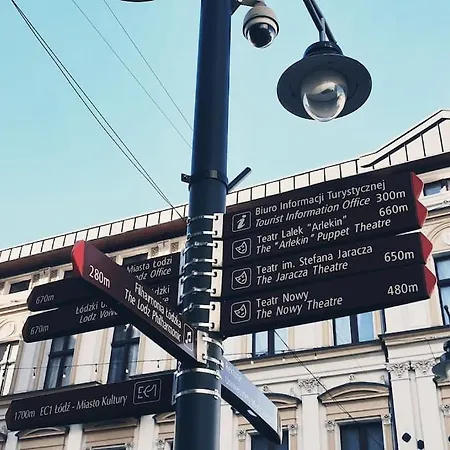 Narutowicza 8 Strict Centre Free Car Park * Λοτζ