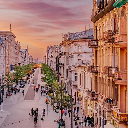 Narutowicza 8 Strict Centre Free Car Park