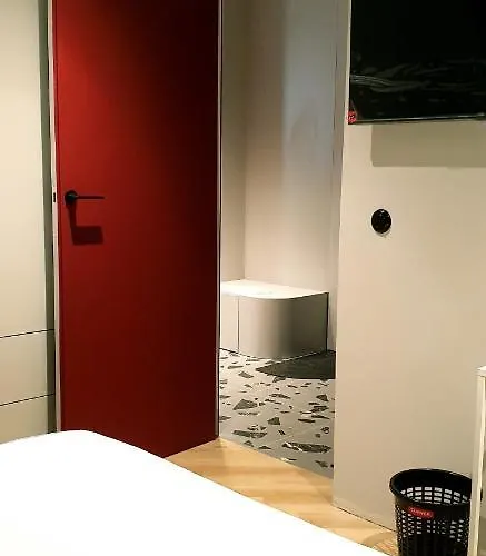 Narutowicza 8 Strict Centre Free Car Park *